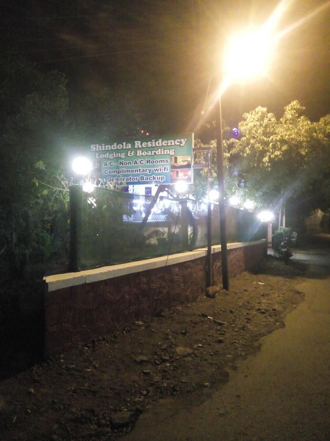 לינה וארוחת בוקר Mahābaleshwar Shindola Residency מראה חיצוני תמונה