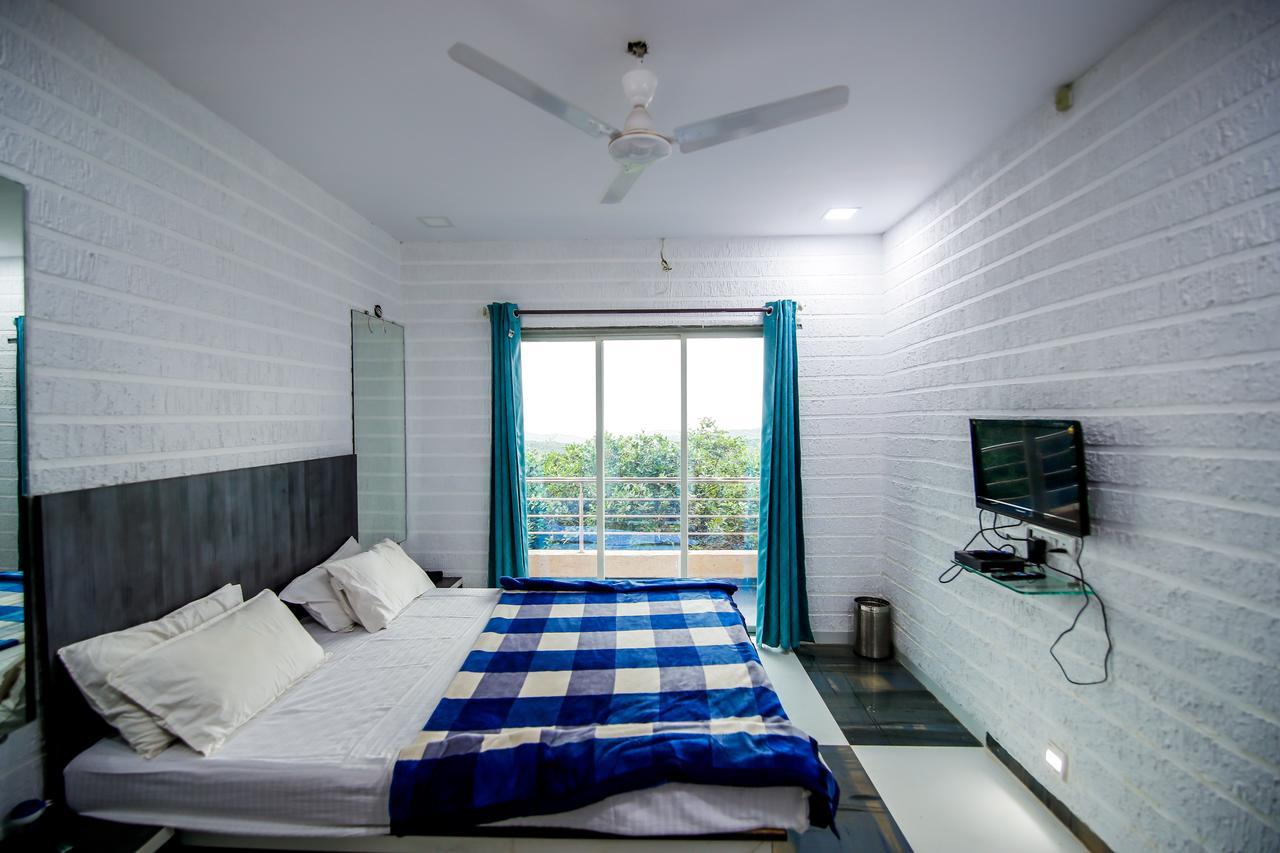 לינה וארוחת בוקר Mahābaleshwar Shindola Residency מראה חיצוני תמונה